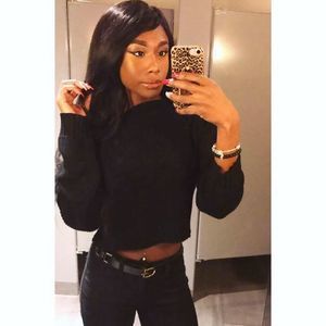 Meet your Posher, Kira